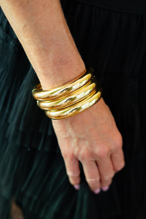The Quinn - Gold Bangle - Meeghan Mullin x Lisi Lerch